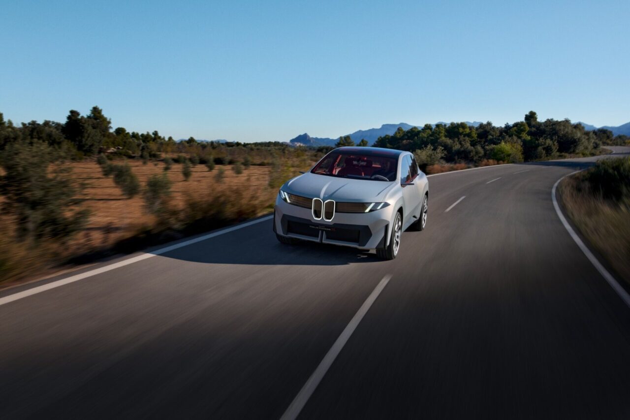 BMW Vision Neue Klasse X Strada