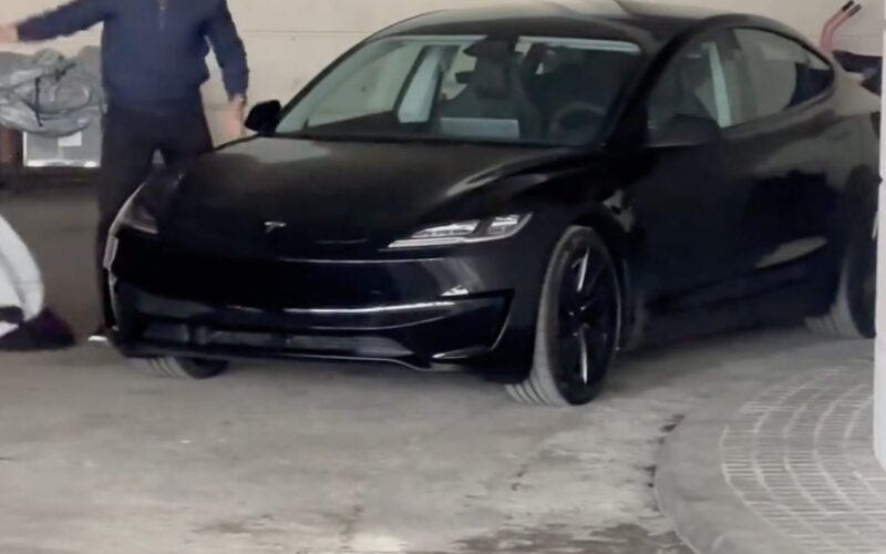 Tesla Model 3 Performance