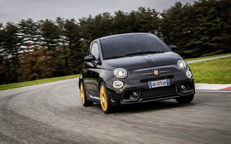 Abarth 695 75° Anniversario 1