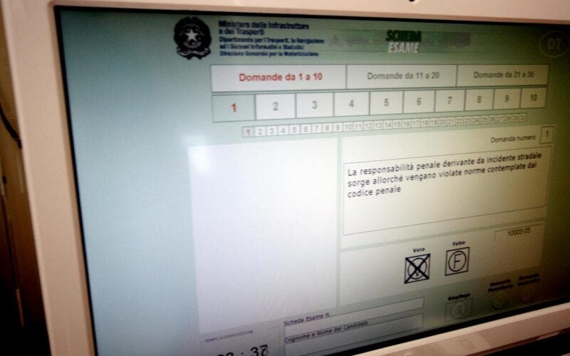 Esame a quiz per chi ha già la patente 1