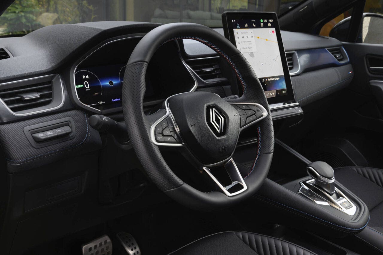 Nuova Renault Captur, Interno cruscotto