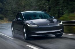 Tesla Model 3 Performance 1