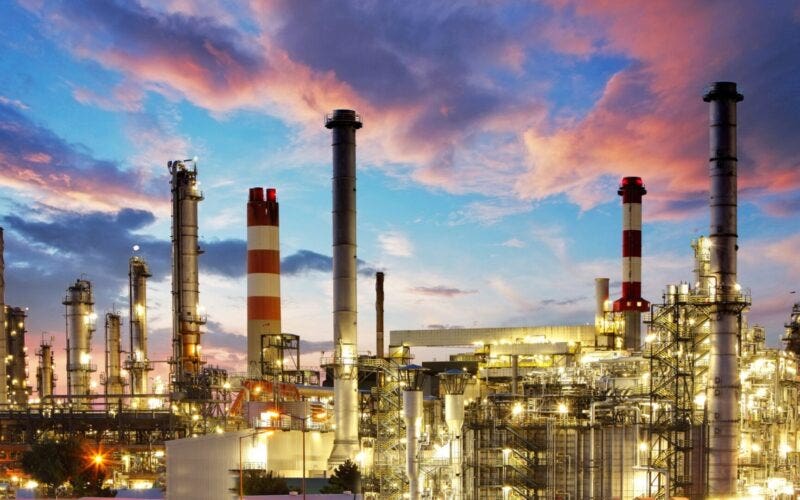 il prezzo di benzina e diesel volerà 1