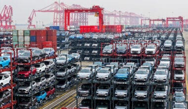 Record pauroso di auto elettriche e ibride plug-in prodotte in Cina nel 2024