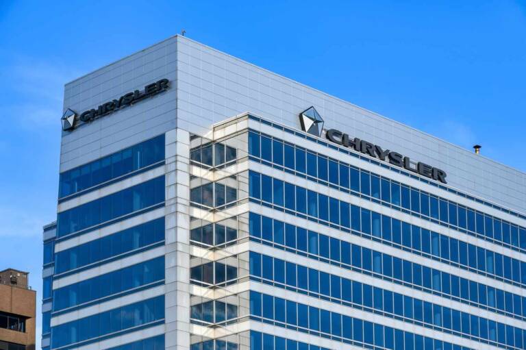Stellantis rifiuta di vendere Chrysler: il pronipote del fondatore risponde per le rime