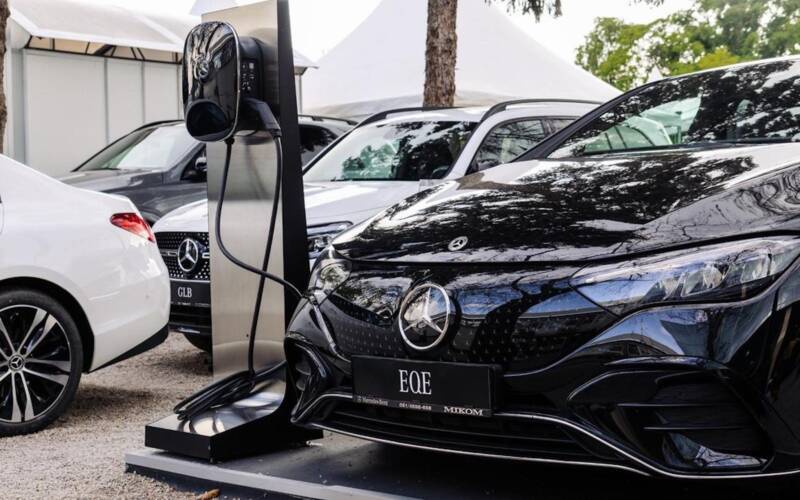 Mercedes con Factorial per la batteria allo stato solido Solstice