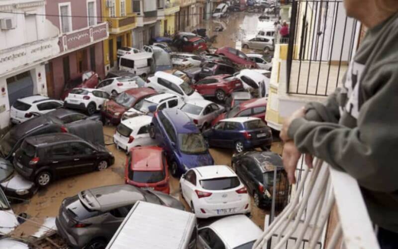 Auto e alluvione di Valencia 1
