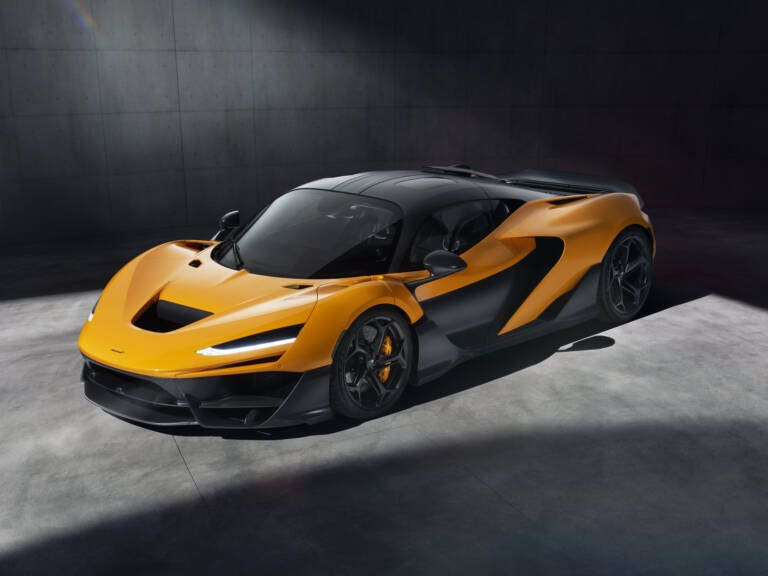 Nuova McLaren W1 ibrida da 1275 CV: la più potente di sempre