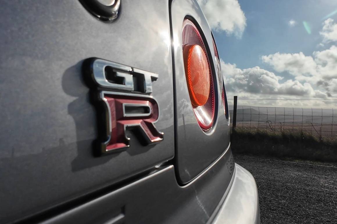 Nissan Skyline GT-R R34 v-spec