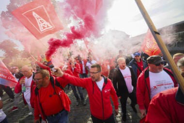 auto elettrica vw ig metall proteste