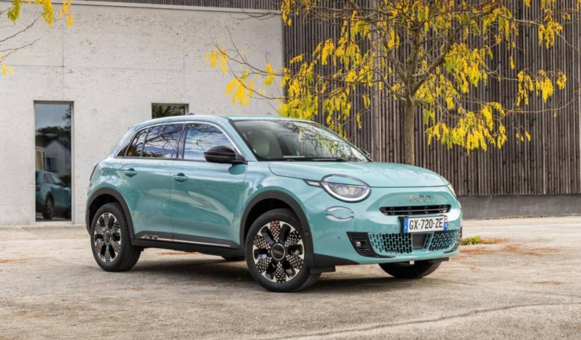 Fiat 600 Hybrid La Prima