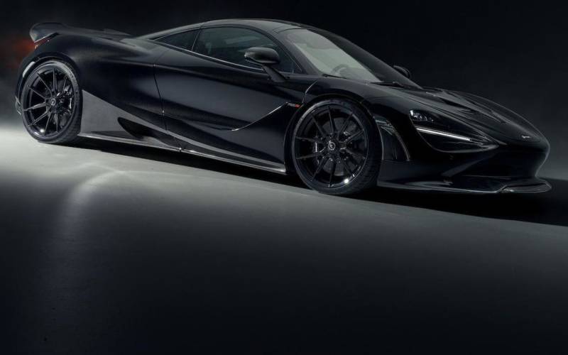 McLaren 750S novitec
