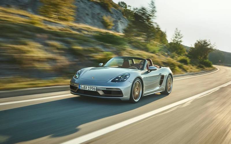 Porsche 718