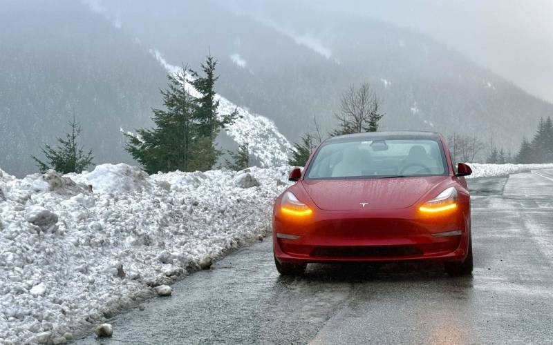 tesla model 3