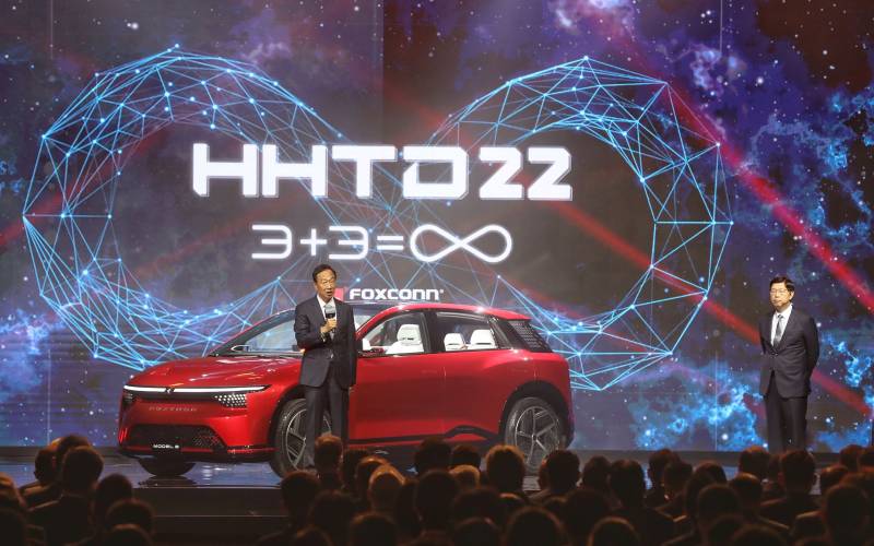 Foxconn mette Nissan nel mirino