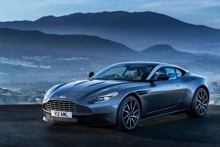 Aston Martin controcorrente: e se l’auto elettrica non fosse la scelta giusta?