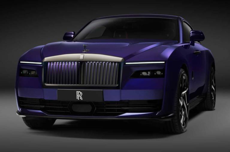 Rolls-Royce Black Badge Spectre, ladies and gentlemen ecco l’auto più potente mai realizzata dal marchio