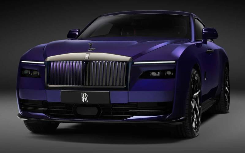 Rolls-Royce Black Badge Spectre