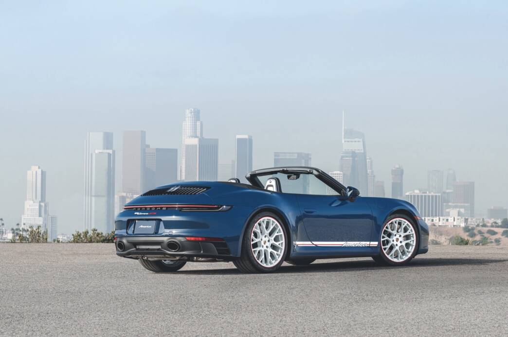 2022-azure-blue-911-gts-america-004-dsc07040jpeg