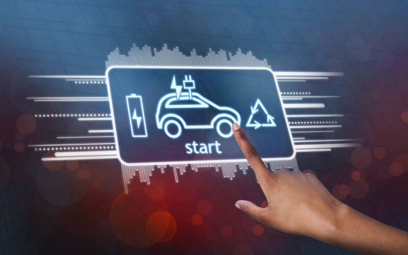 Secondo indiscrezioni, la bozza del Piano d’Azione UE per l’auto include il leasing sociale: massima cautela.