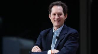 Nel 2024 varie difficoltà a causa di una combinazione di fattori esterni e interni, ha detto il presidente Stellantis e CEO Exor John Elkann