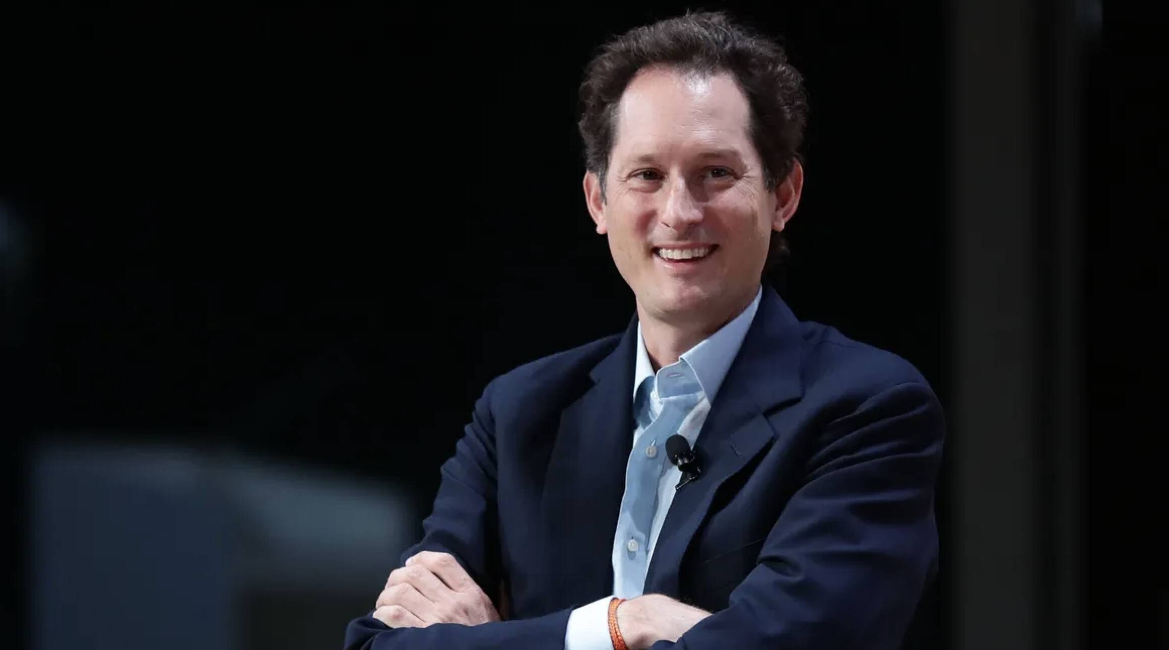 Nel 2024 varie difficoltà a causa di una combinazione di fattori esterni e interni, ha detto il presidente Stellantis e CEO Exor John Elkann