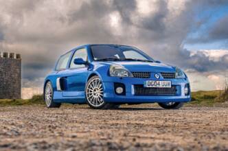 Renault Clio V6