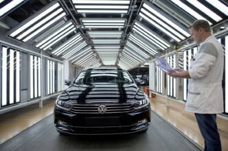 fabbrica-produzione-volkswagen-passat