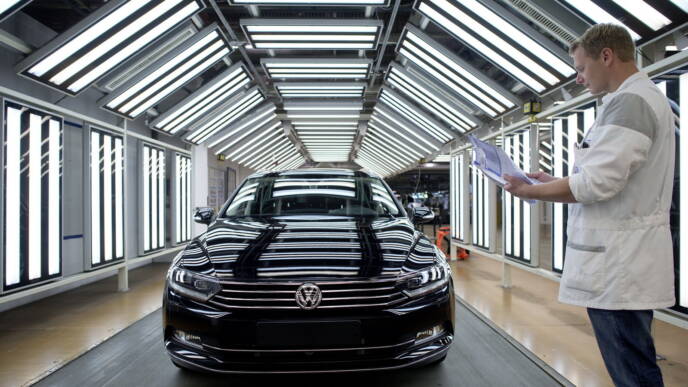 fabbrica-produzione-volkswagen-passat