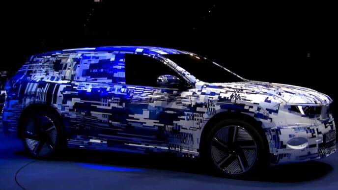 BMW iX3