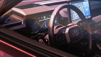 Toyota RAV4 2025 teaser