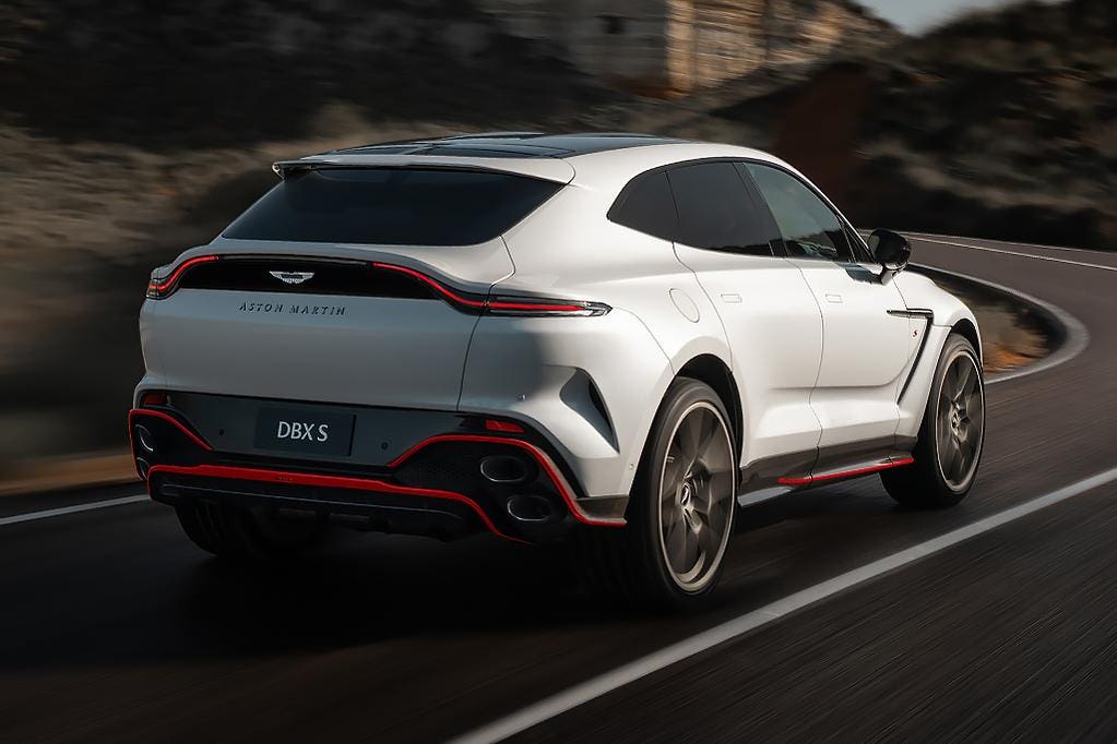 Aston Martin DBX S