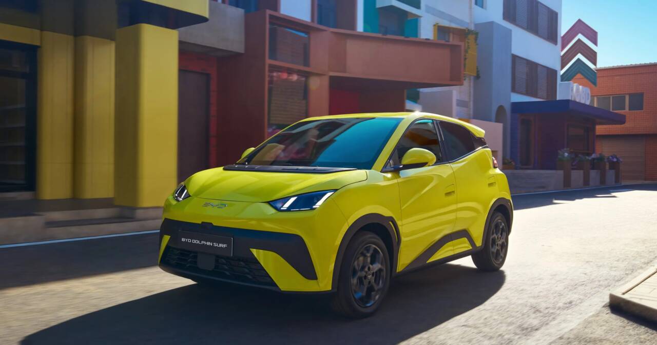 BYD Dolphin Surf