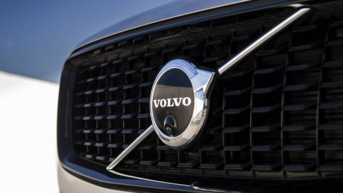 volvo logo