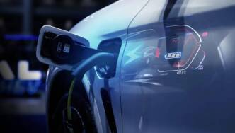 La Francia ripropone il leasing sociale auto elettriche per dopare le vendite.