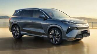 BYD Sealion 8