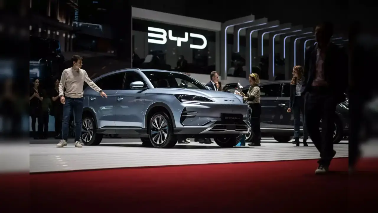 BYD seal U