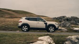 dacia duster 2025