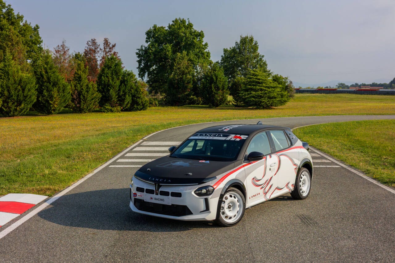 lancia Ypsilon HF Racing