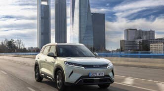 byd atto 2