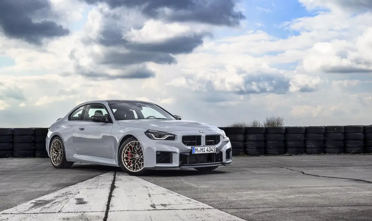 BMW M2 CS