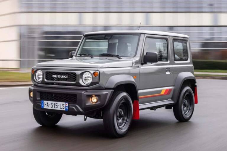 Suzuki Jimny 2025, siamo alla quinta generazione: quali possibilità in Europa