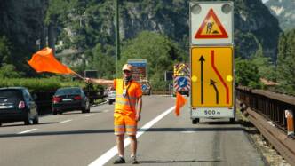 csm_5b--Presegnalamento-di-lavori-con-segnaletica-mobile_ba4f818a4c