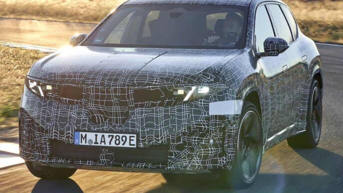 BMW iX3
