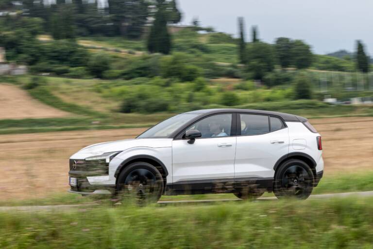 Promozioni leasing privati Volvo agosto 2025: schede con pro e contro