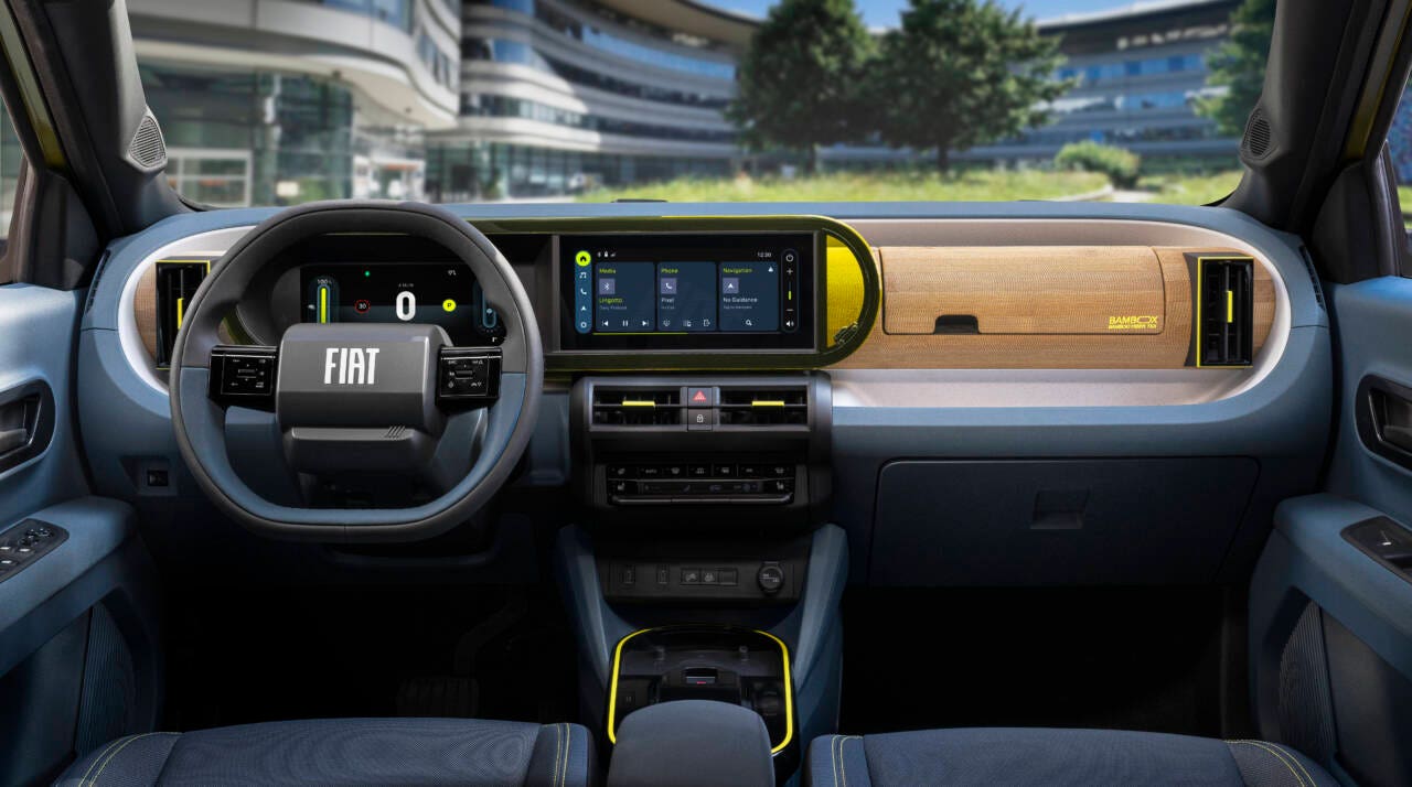 Fiat Grande Panda elettrica dentro