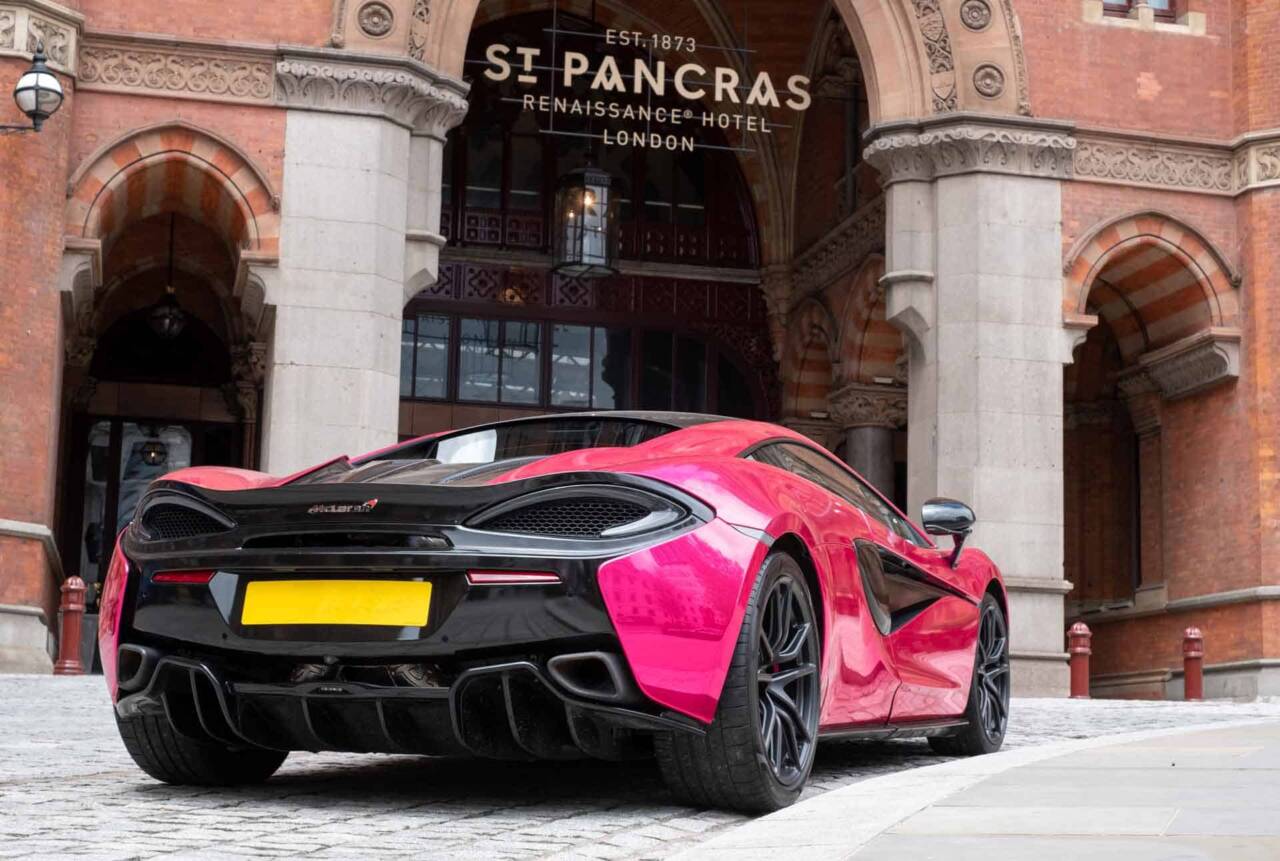 McLaren 570S