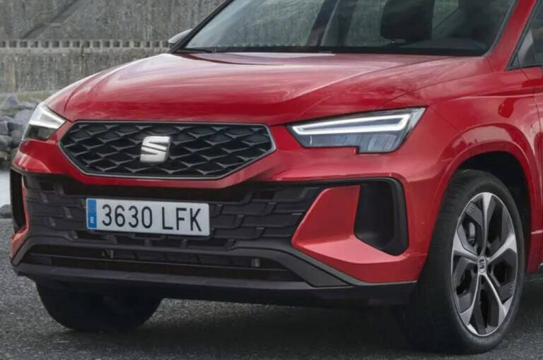 Seat Ateca si rinnova ancora ma timidamente: cosa aspettarsi dal facelift per il 2027