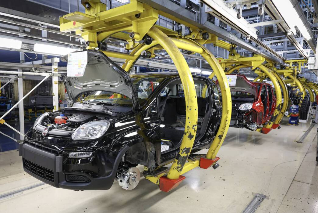 Stellantis, a Pomigliano pre-accordo solidarietà per 3.750 lavoratori 2