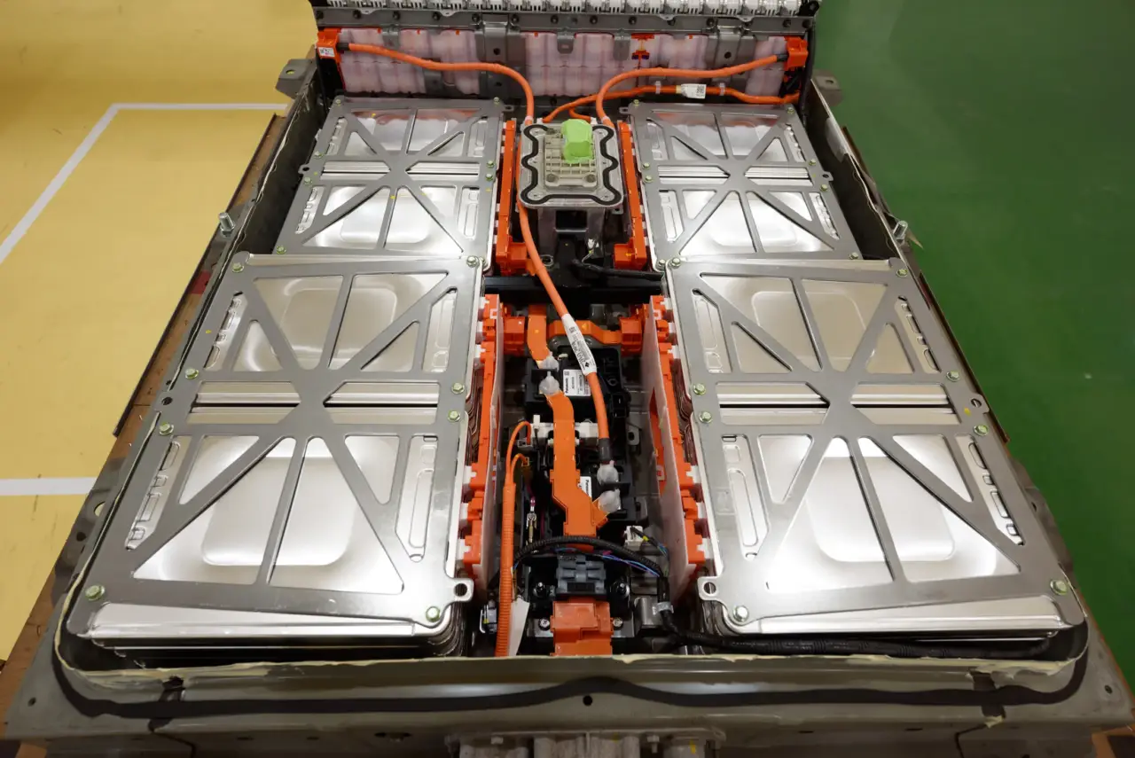 batterie auto elettriche esauste